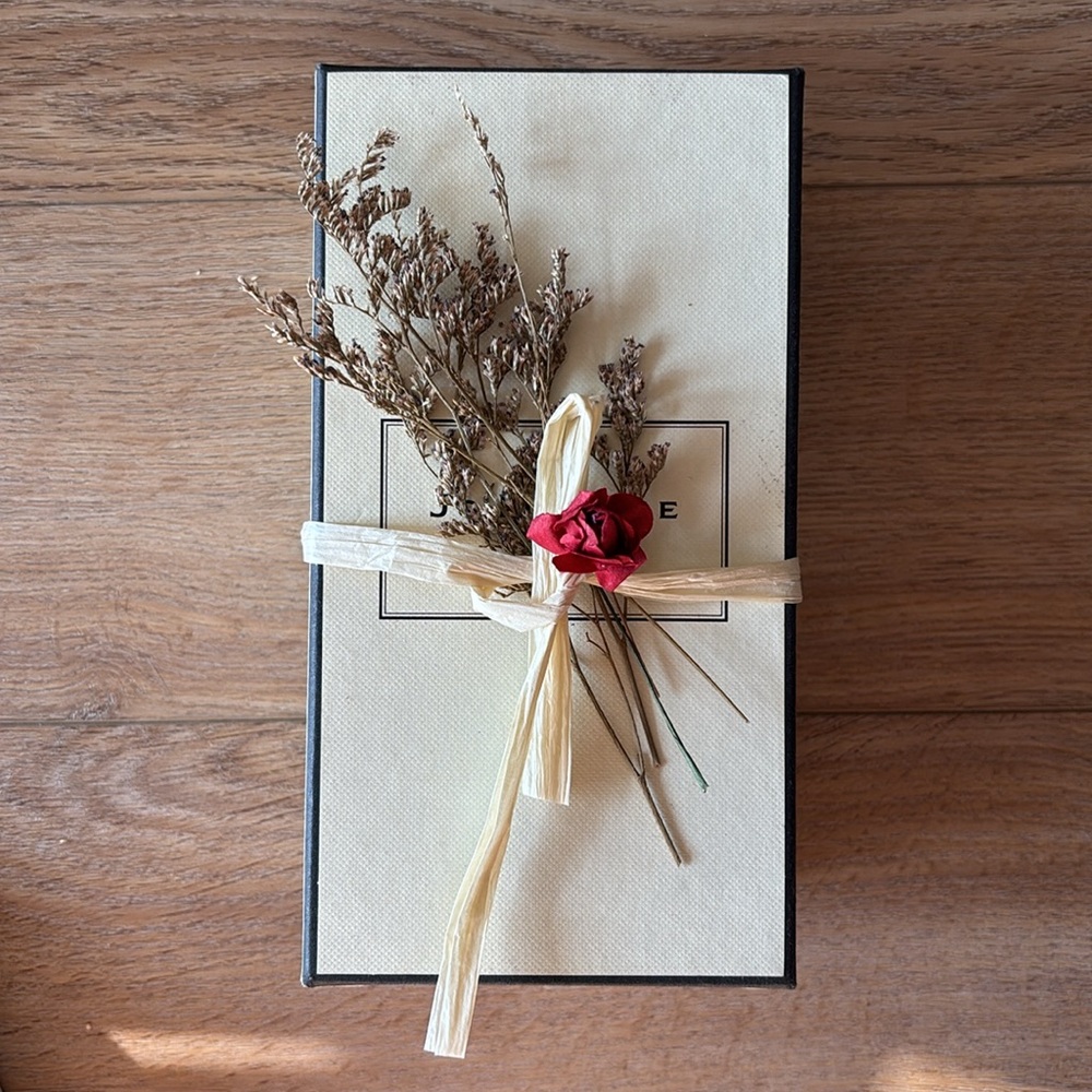 Creative Projects-Dried Flowers - Picture 1 of 9
